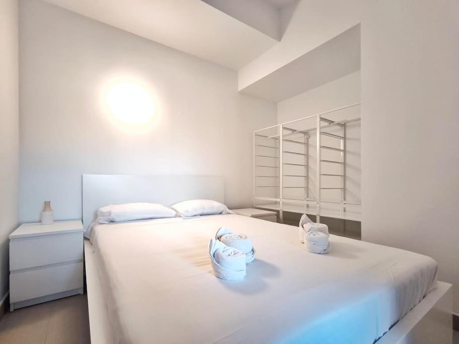 Moderno Apartamento Duplex En Terrassa Centro Exterior foto